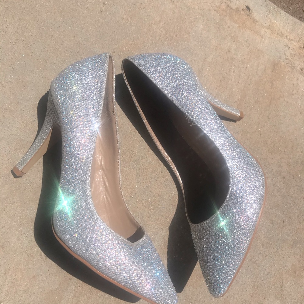 Women’s heels shoes blings,blings size 7